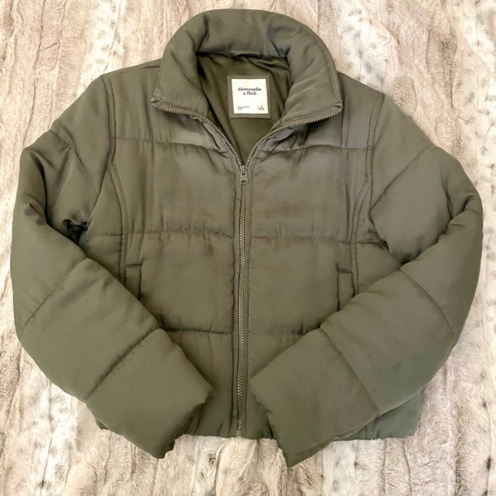 Abercrombie and Fitch mini puffer